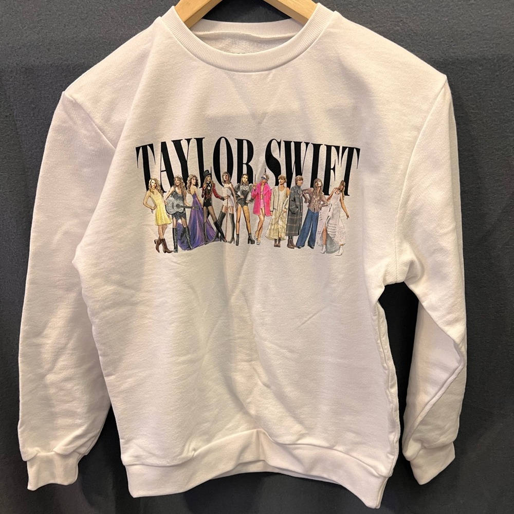NWOT Taylor Swift official TTPD sweatshirt size medium